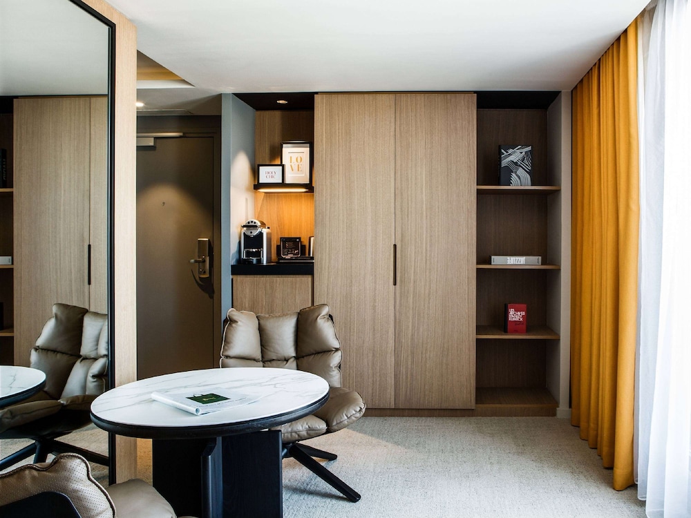Superior Room, 1 Queen Bed