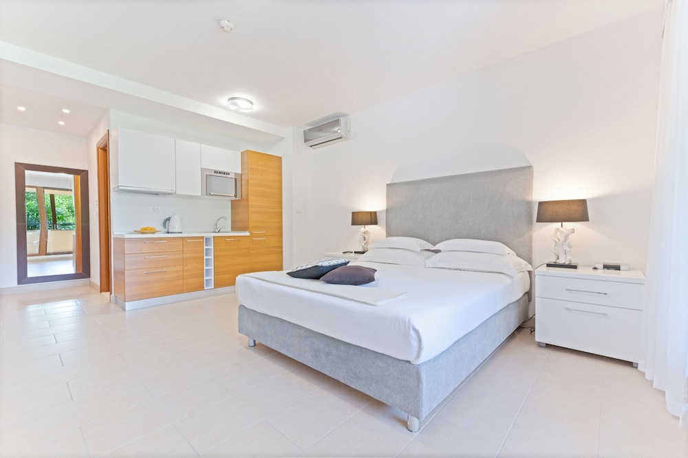 Double Room, Kitchenette, Ground Floor photo 3