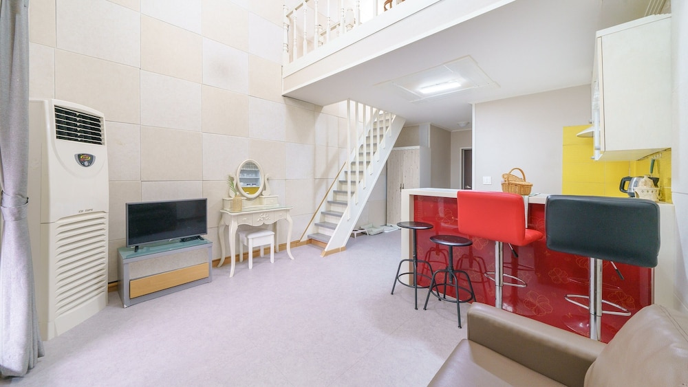 Basic Room, 1 Bedroom (freesia) photo 1