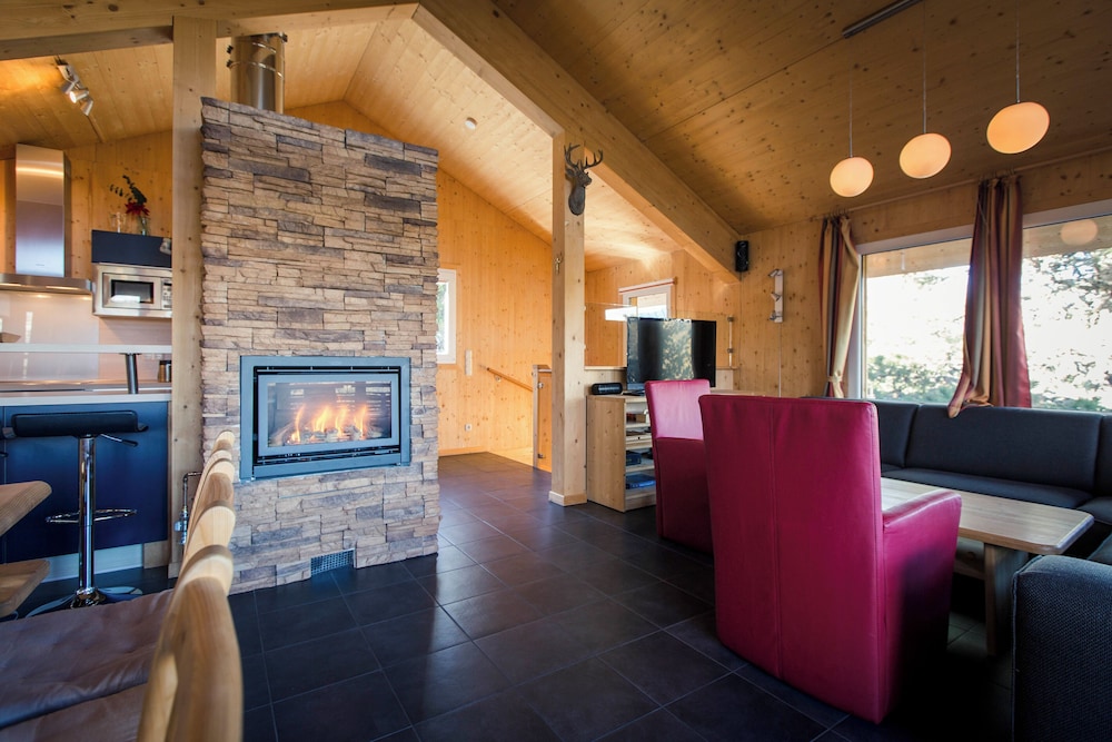 Ferienhaus # 24 mit IR-Sauna & Whirlwanne