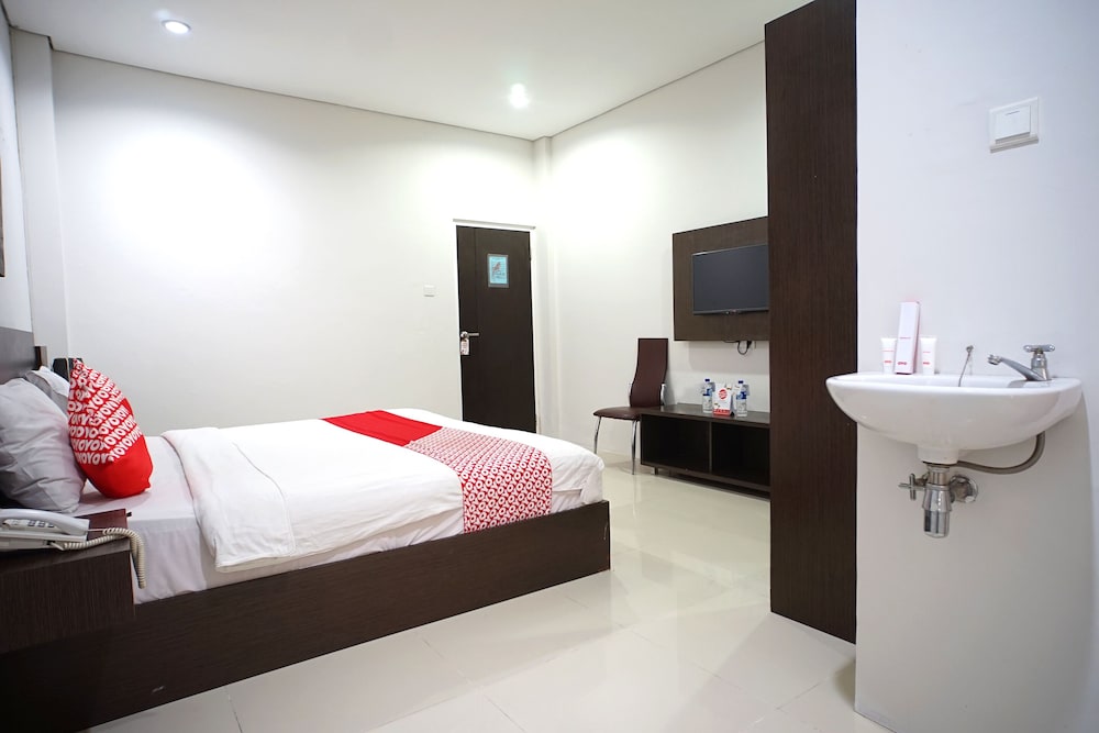 Standard Double Room - Photo 6