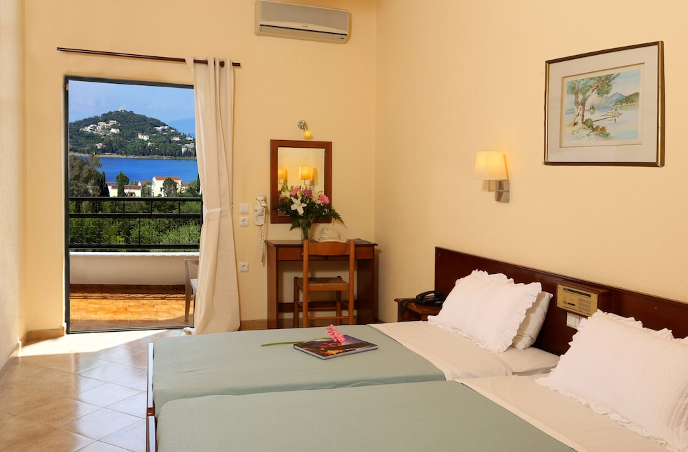 Standard Twin Room, Garden View - Photo 3