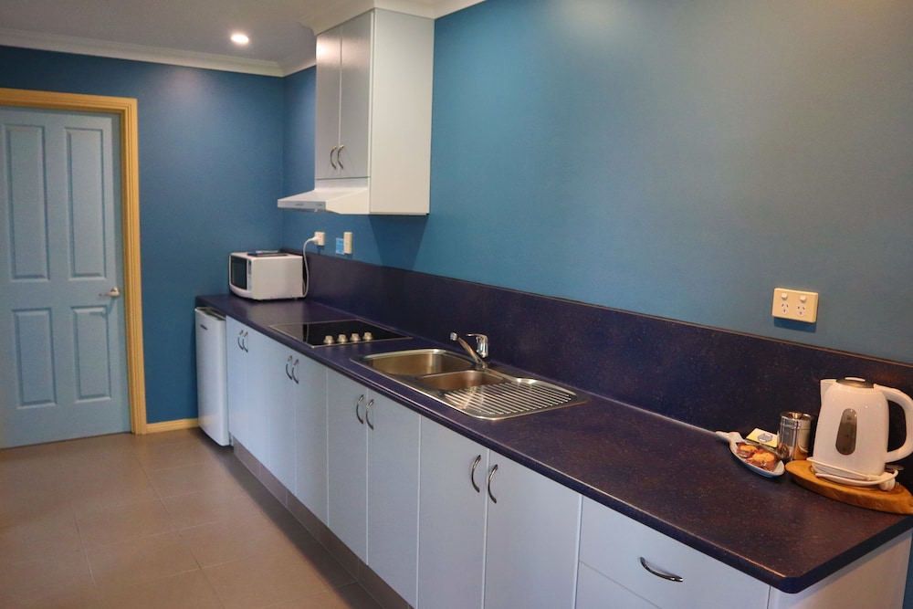 Apartment, 2 Bedrooms, Accessible photo 3