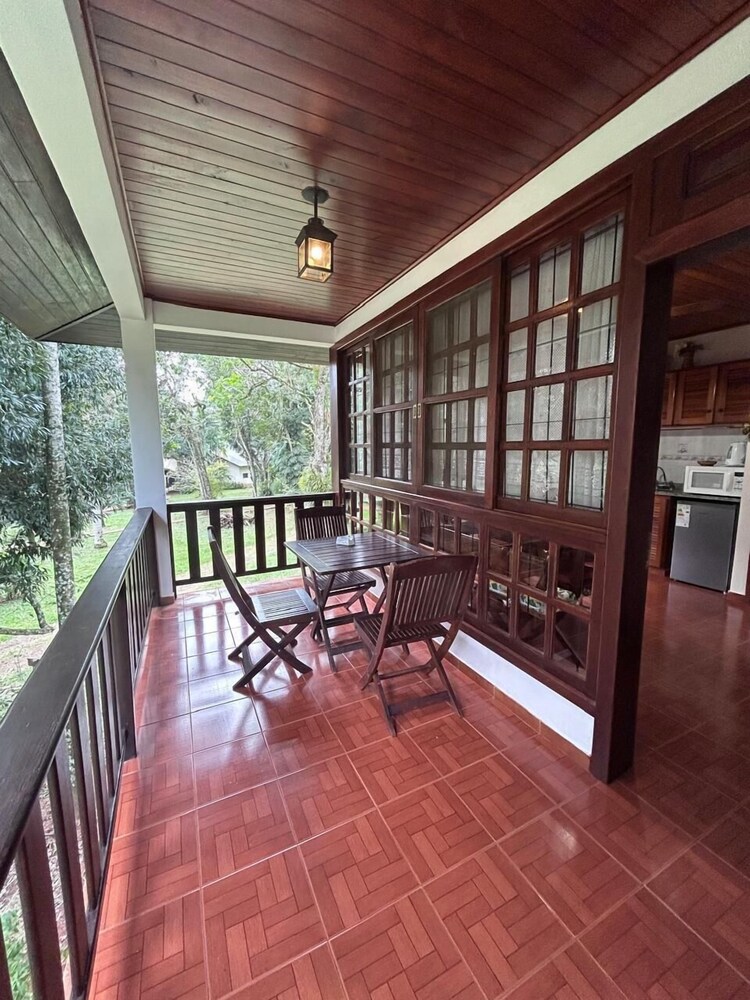 Executive Cabin