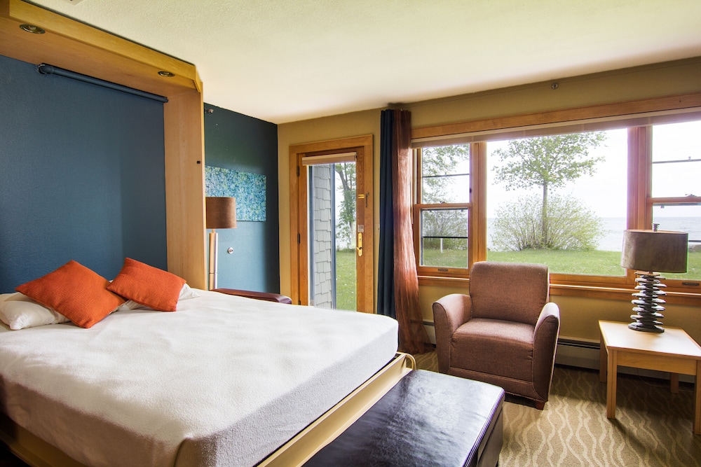 Deluxe Studio, Lake View photo 2