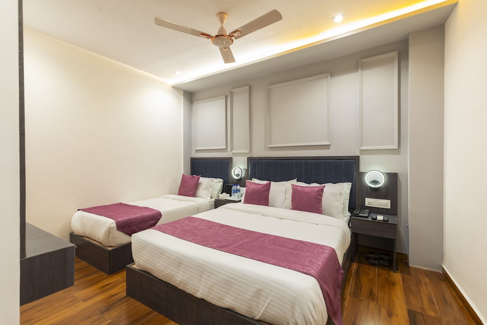 Family Triple Room - Photo 3