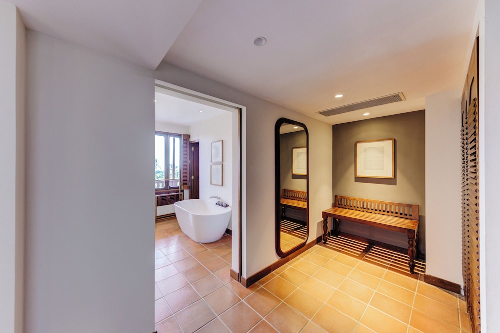Premium Suite Ocean View - Photo 2
