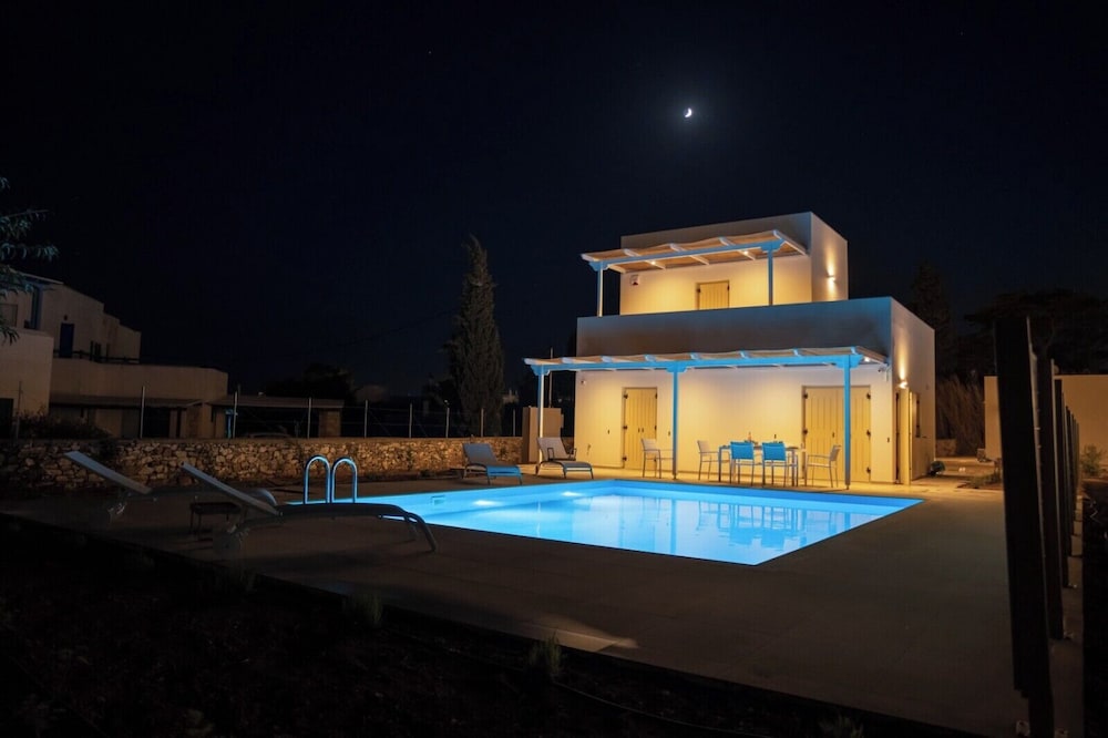 Superior 2 Bedroom Villa with Private Pool