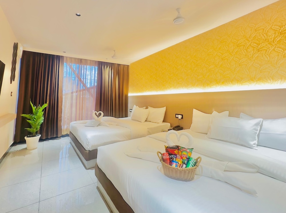 Premium Double Room, City View