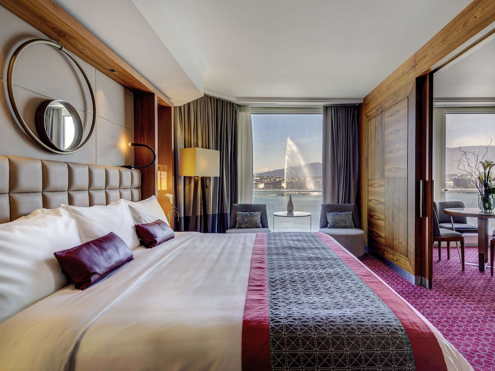 Executive Suite, 1 Double Bed, Lake View photo 1