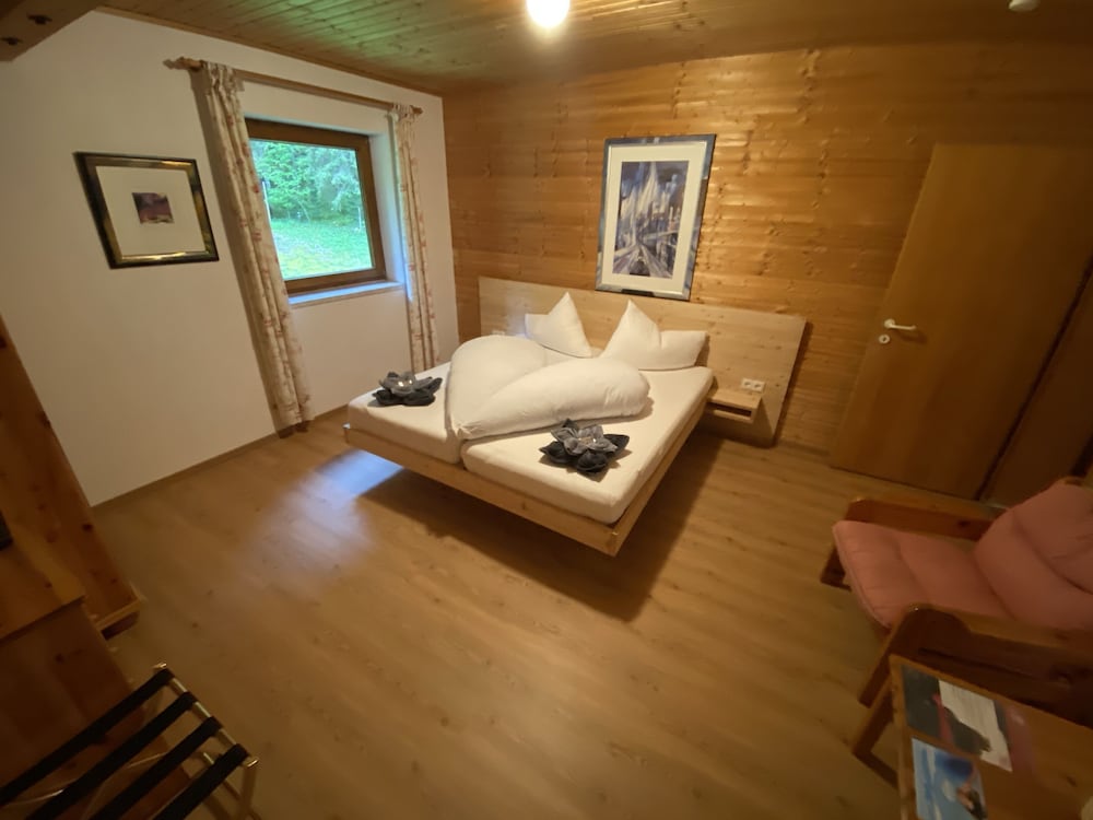 Double Room (No.31)