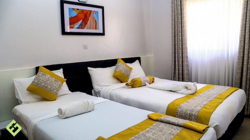 Basic Triple Room, 3 Twin Beds photo 1