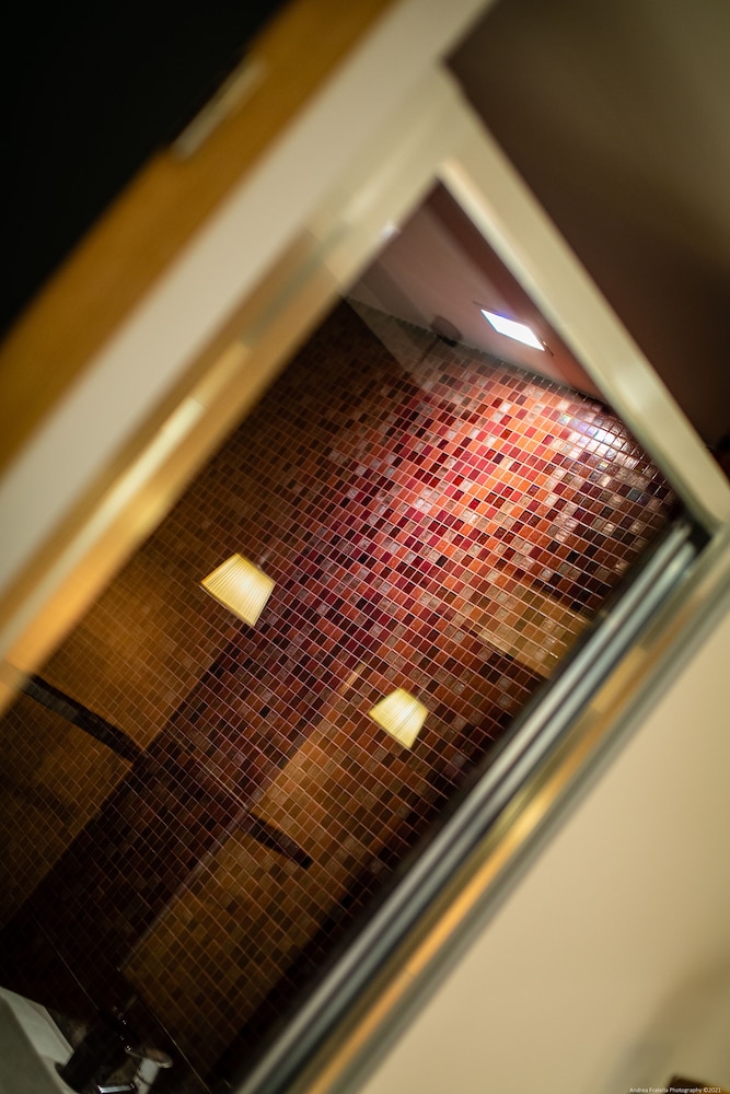 Deluxe Room - Photo 18