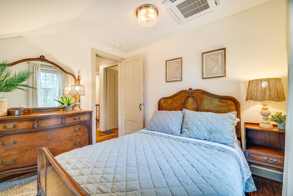 House (4 Bedrooms) photo 2