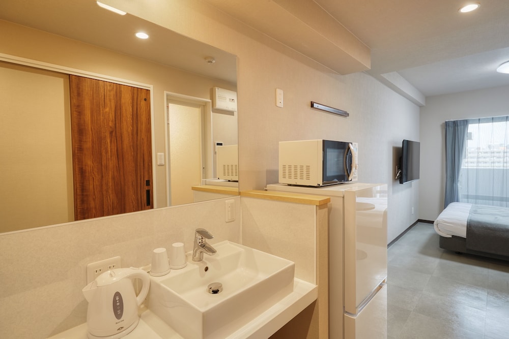 Standard Double Room, Non Smoking - Photo 11