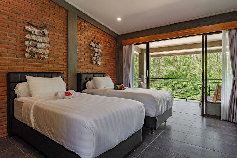 Standard Twin Room, Garden View