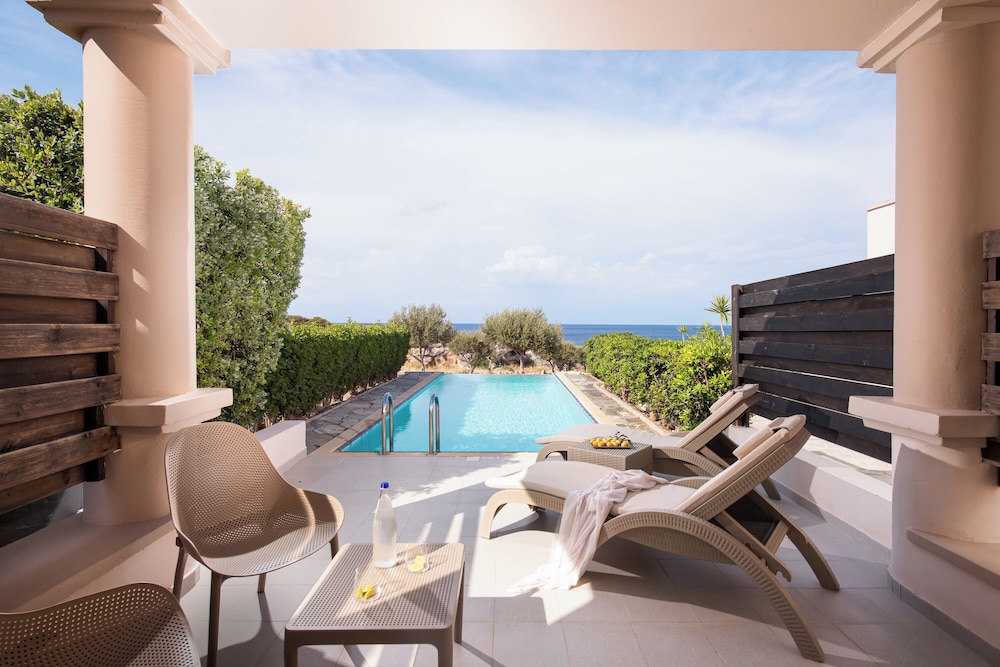 Junior Suite, Private Pool