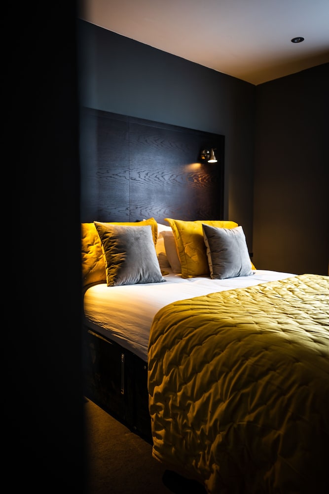 Deluxe Double Room, 1 Double Bed - Photo 1