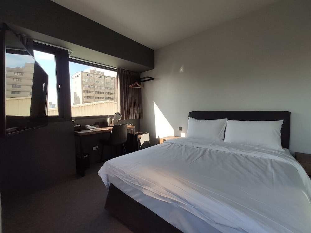Superior Double Room - Photo 9