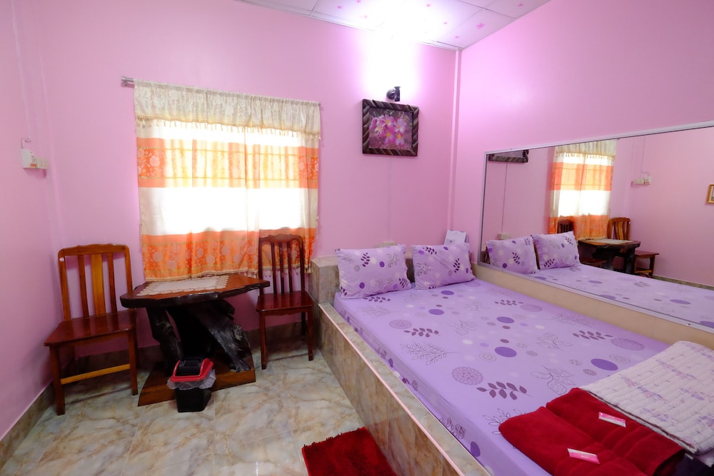 Standard Double Room photo 2