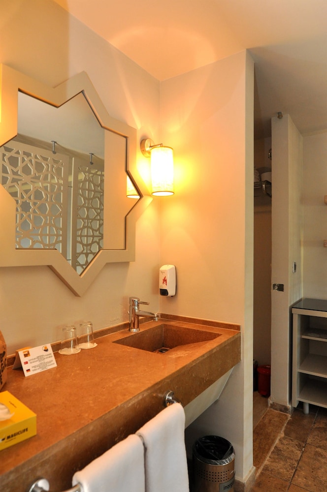 Family Bungalow photo 3