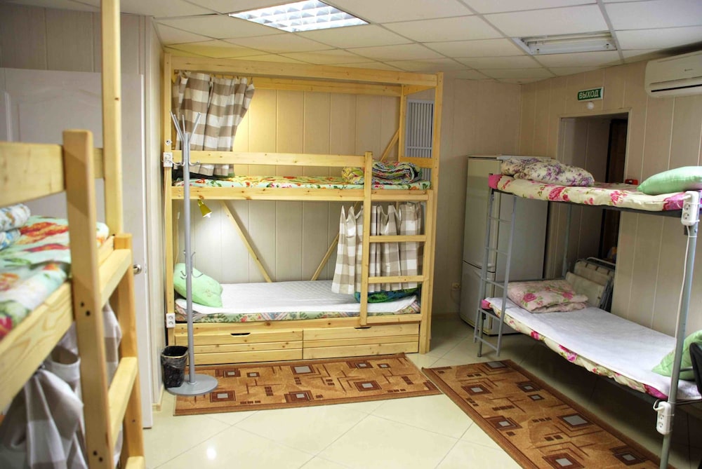 Bed in 10-Beds Mixed Dormitory Room photo 2