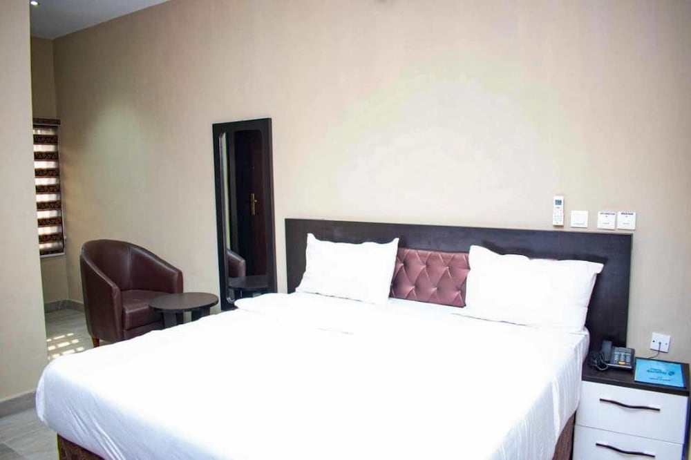 Standard Double Room, 1 Double Bed, Non Smoking photo 2