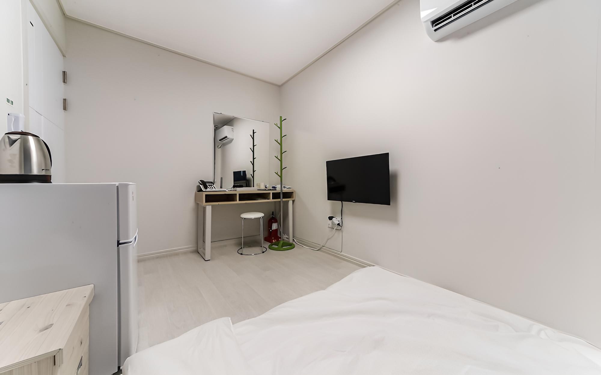 Room (Korean Room (Ondol)) photo 2