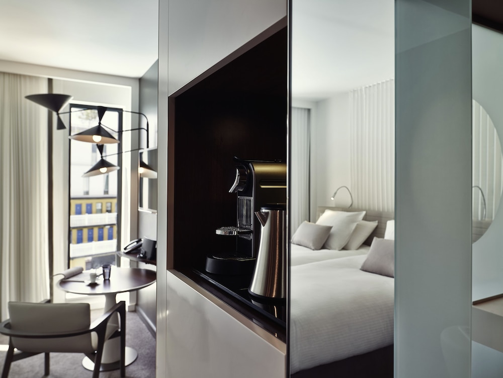 Classic Room, 2 Twin Beds photo 2