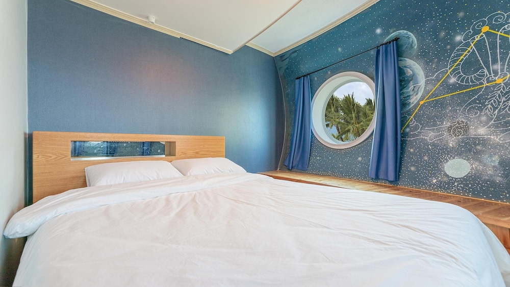 Basic Room, 1 Bedroom (UFO 3) - Photo 2
