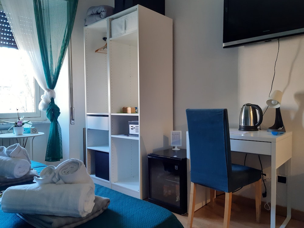 Triple Room (Green) photo 2