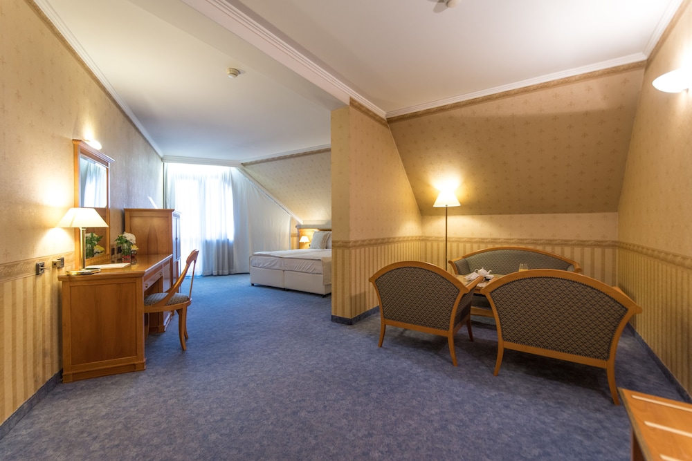 Junior Suite - Photo 10