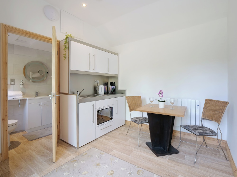 Premium Cottage, 1 Bedroom, Garden View photo 2