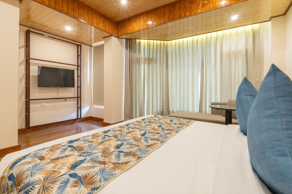 Premium Room - Photo 6