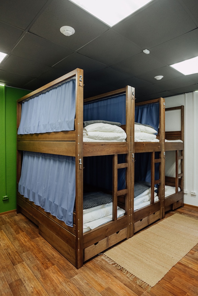 Bed in 6-Bed Mixed Dormitory Room photo 1