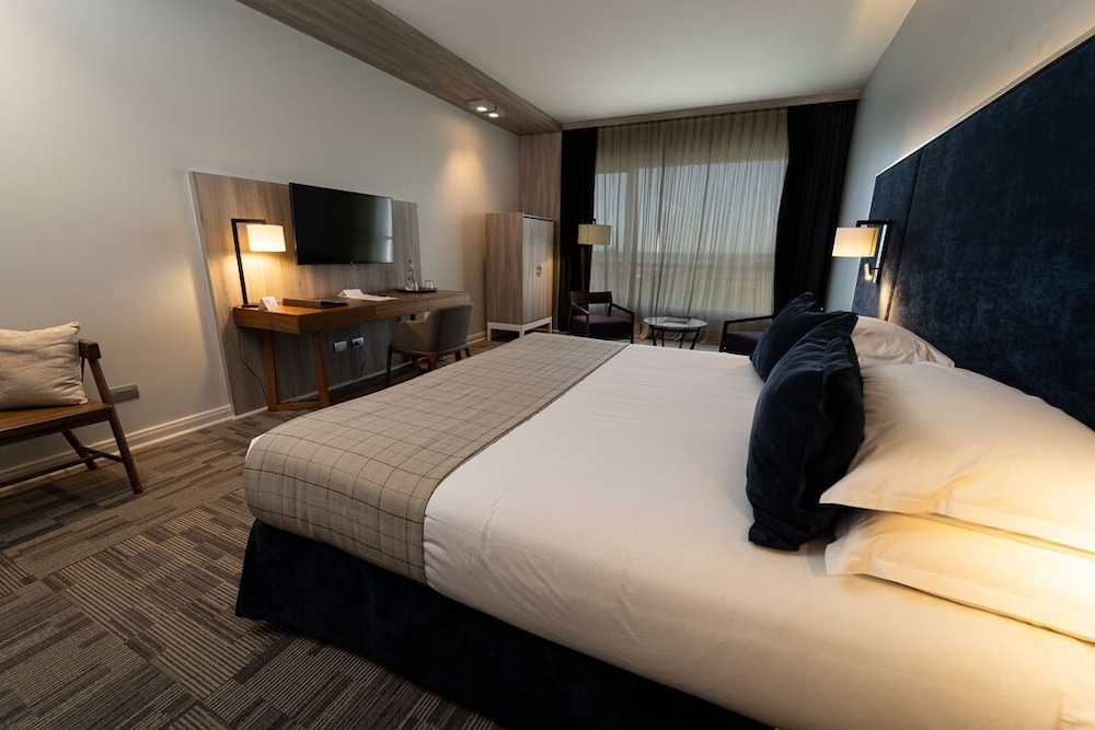 Business Room