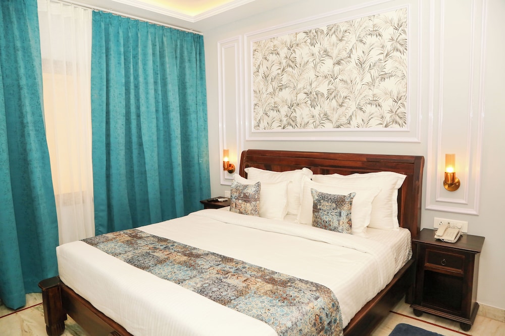Deluxe Room Non View