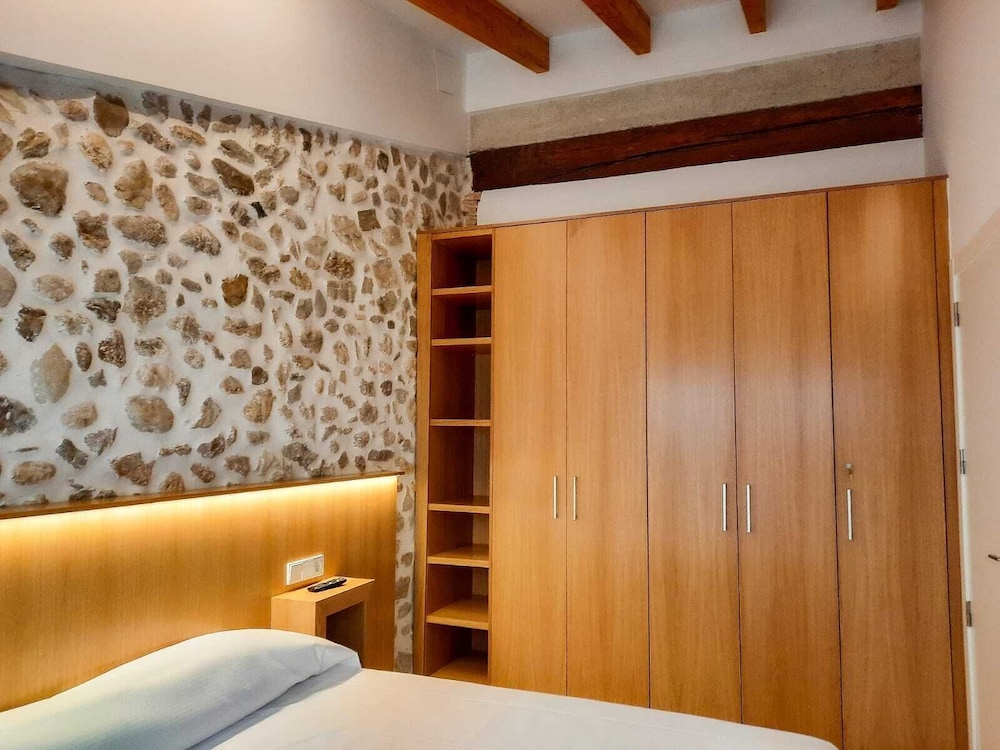 Superior Studio, Accessible, Ensuite - Photo 3