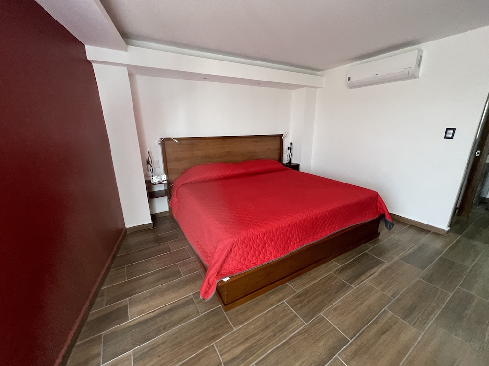 Double Deluxe Room photo 1