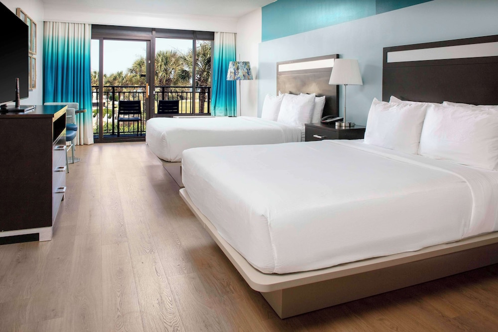 Suite, 2 Queen Beds - Photo 4