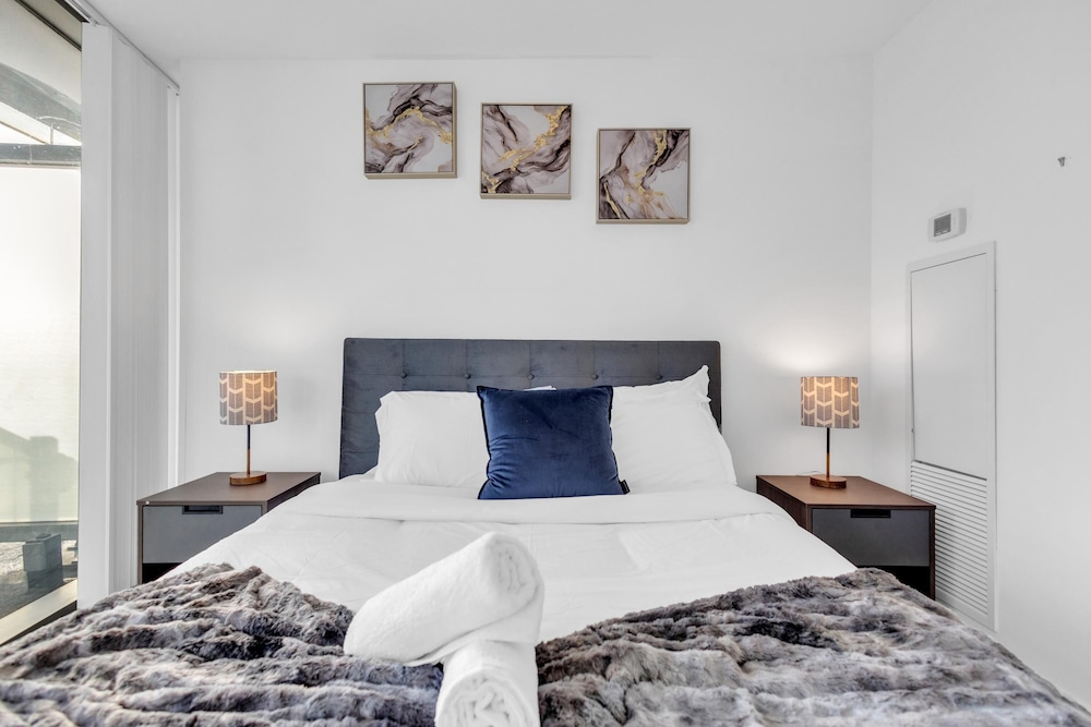 Premier Apartment, Multiple Beds, Balcony, Lake View