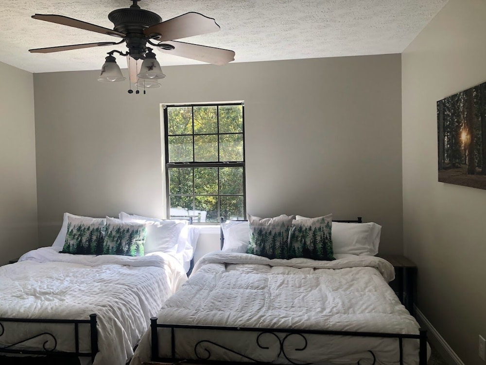 Cottage, Ensuite, Mountain View (Enchanted Woods) photo 1