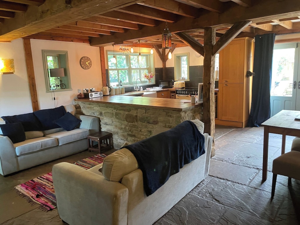 House, 1 Bedroom, Smoking, Balcony