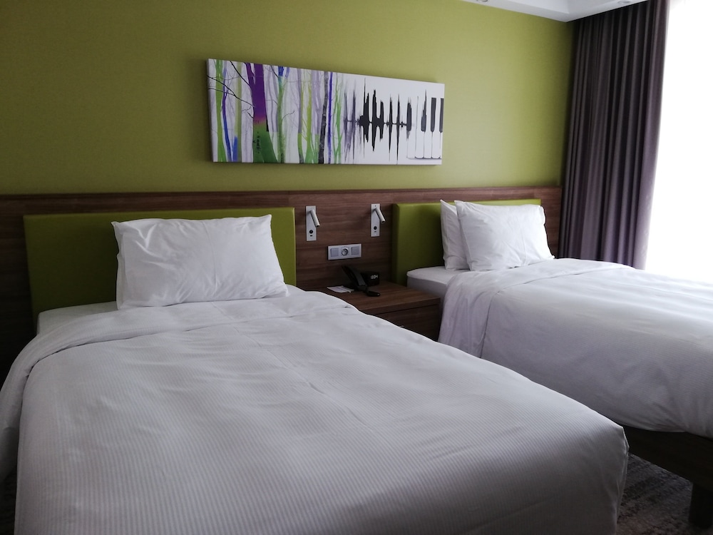 Twin Room, 2 Twin Beds - Photo 7