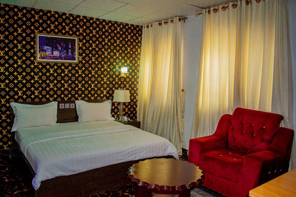 Standard Room photo 1