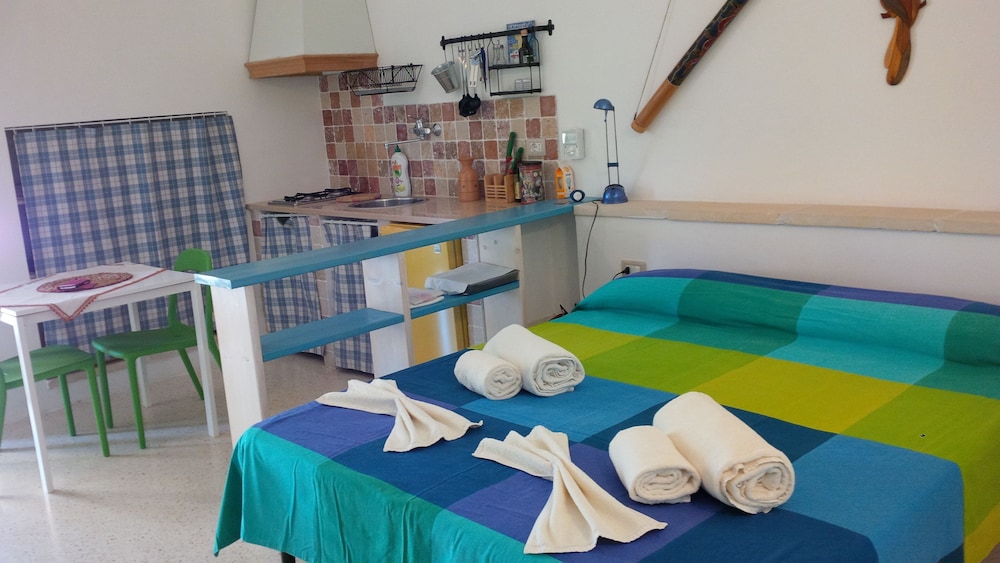 Romantic Studio, 1 Bedroom, Kitchenette, Garden View
