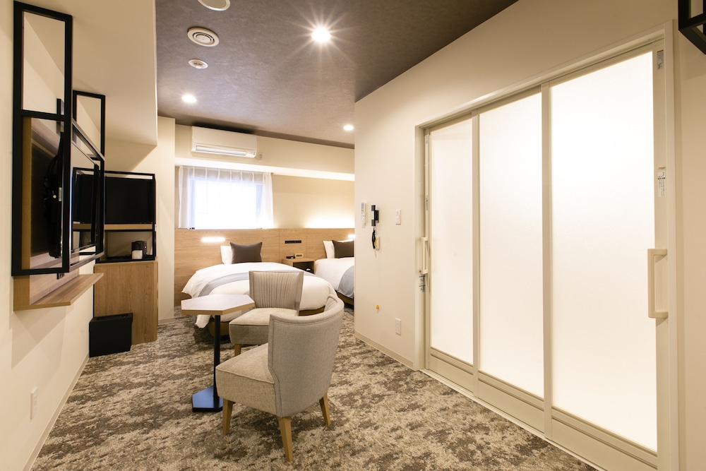 Twin Room, Non Smoking - Photo 1