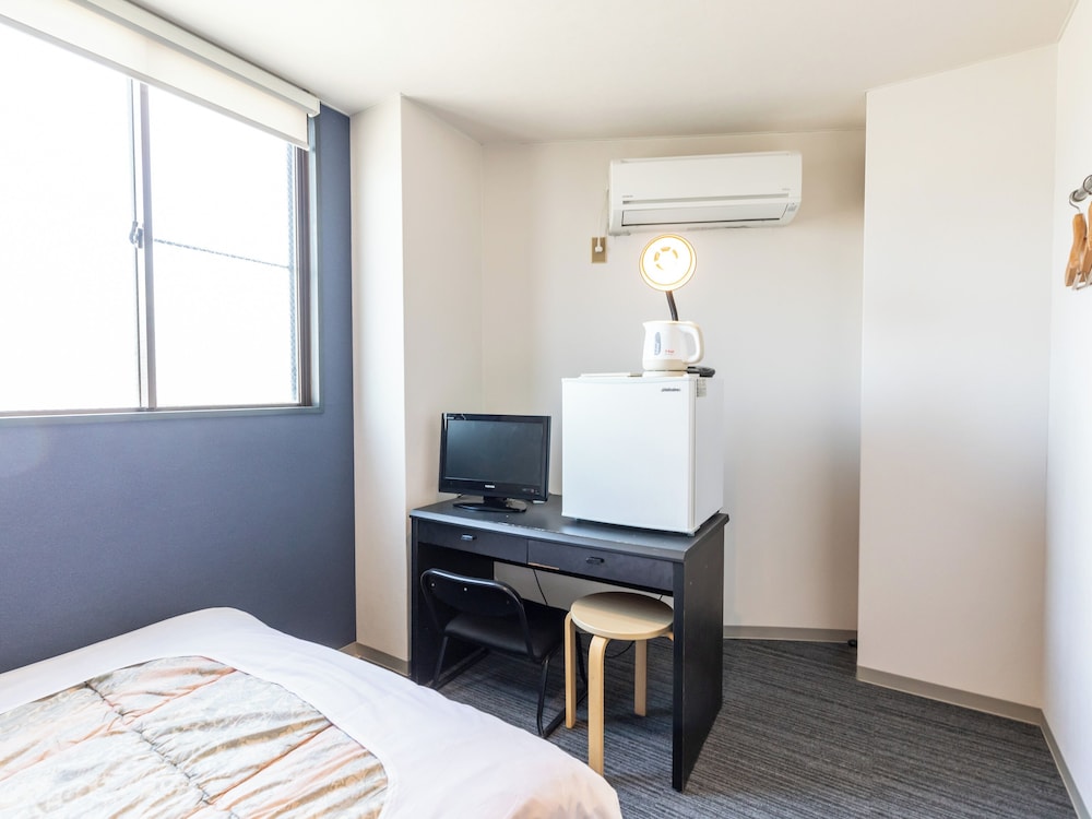 Double Room, Non Smoking - Photo 15