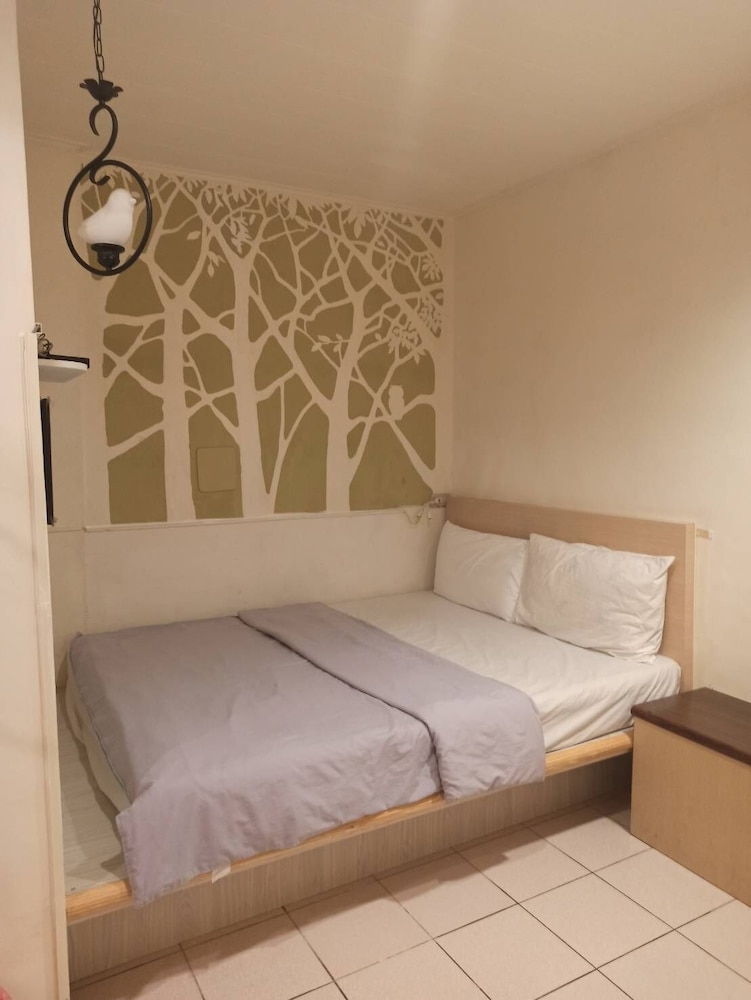 Economy Suite photo 2