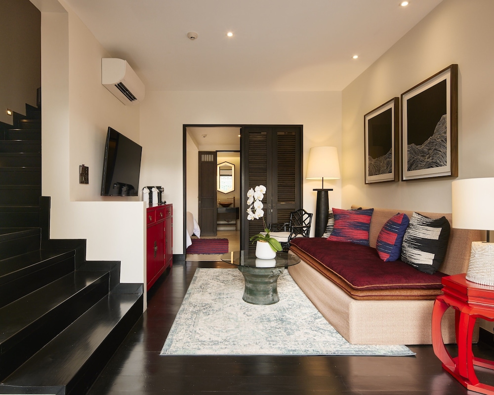 2 Bedroom Pool Residence - Photo 6